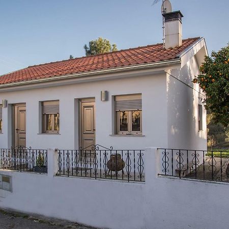 فيلا Casa Do Penedo Tangil المظهر الخارجي الصورة