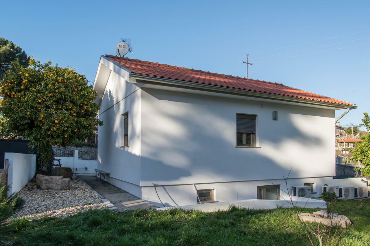 فيلا Casa Do Penedo Tangil المظهر الخارجي الصورة